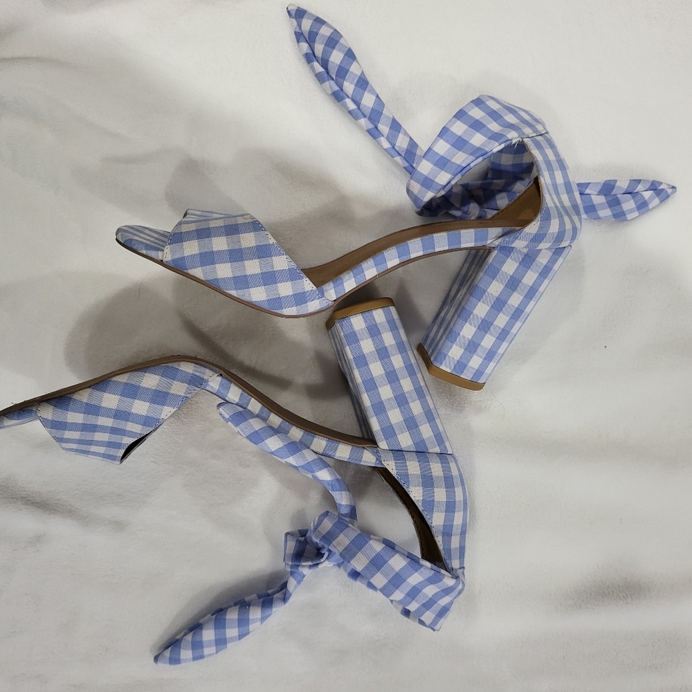 Lulus heels - Picture 2 of 2